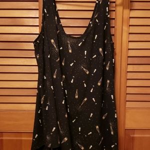 Torrid black champagne glass top blouse size 1